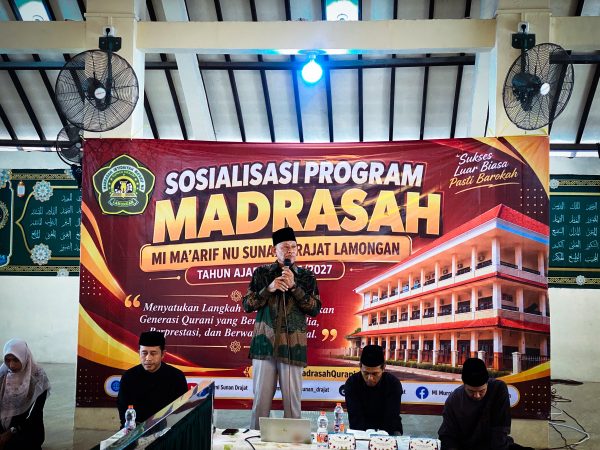 Sosialisasi Program Madrasah Kelas I TA 2026/2027, MI Ma'arif NU Sunan Drajat Lamongan Perkuat Sinergi Bersama Wali Murid