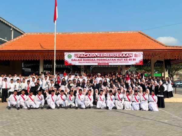 Khidmat, Upacara HUT ke-81 RI Bersama Keluarga Besar Yayasan Murni Pendidikan Sosial Sunan Drajat Lamongan